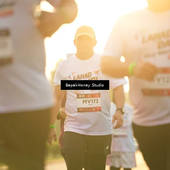 Runner Photo 7679164