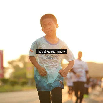 Runner Photo 7679172