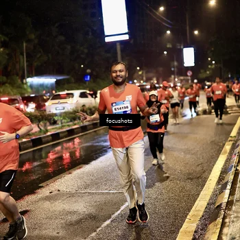 Runner Photo 7679173