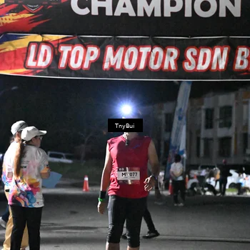 Runner Photo 7679187