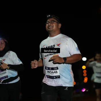 Runner Photo 7679190