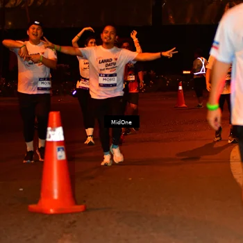 Runner Photo 7679192