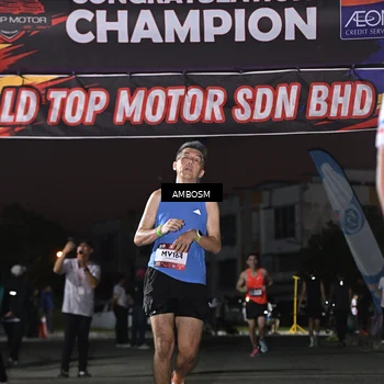 Runner Photo 7679198