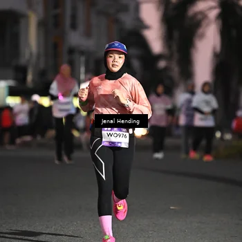 Runner Photo 7679202