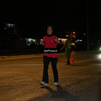 Runner Photo 7679217