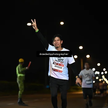 Runner Photo 7679219