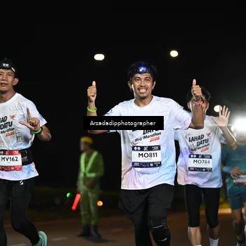 Runner Photo 7679220