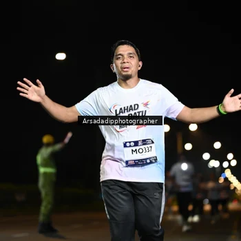 Runner Photo 7679230