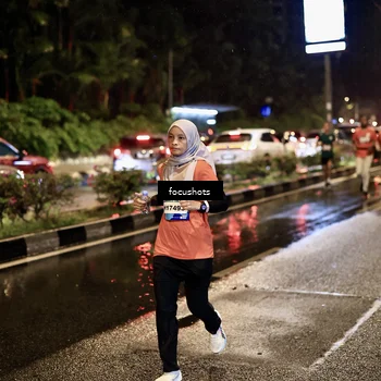 Runner Photo 7679247
