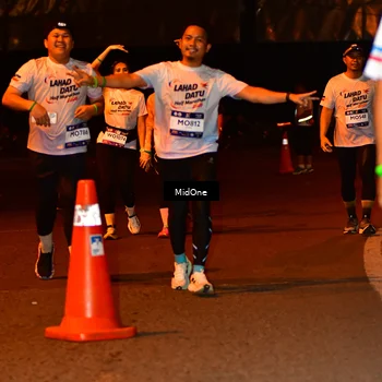 Runner Photo 7679254