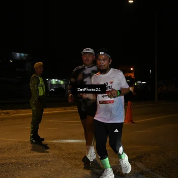 Runner Photo 7679256