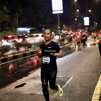 Runner Photo 7679258