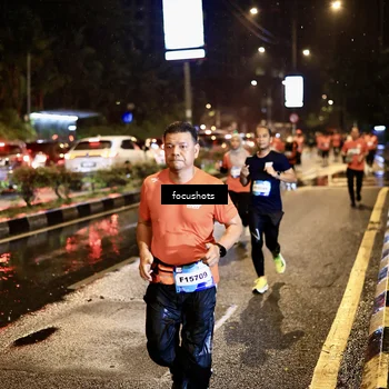 Runner Photo 7679280