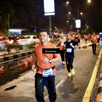 Runner Photo 7679286