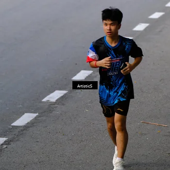 Runner Photo 7679287