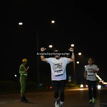 Runner Photo 7679299