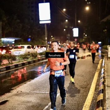 Runner Photo 7679301