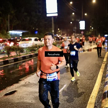 Runner Photo 7679304