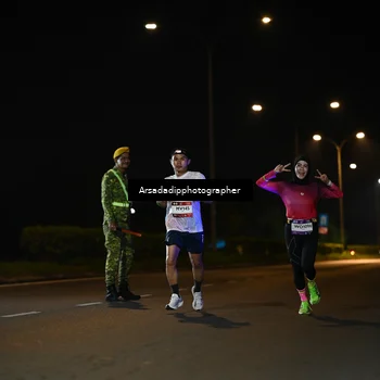 Runner Photo 7679305