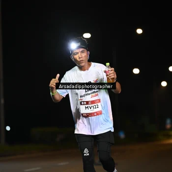 Runner Photo 7679312