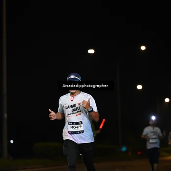 Runner Photo 7679326