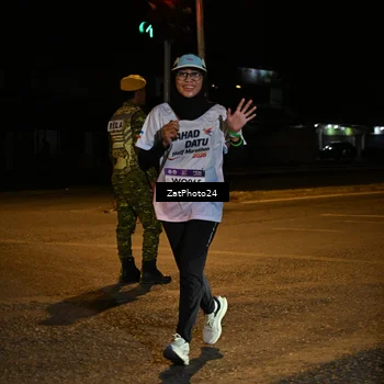Runner Photo 7679336