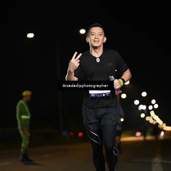Runner Photo 7679359