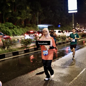 Runner Photo 7679368