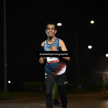 Runner Photo 7679369