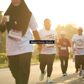 Runner Photo 7679375