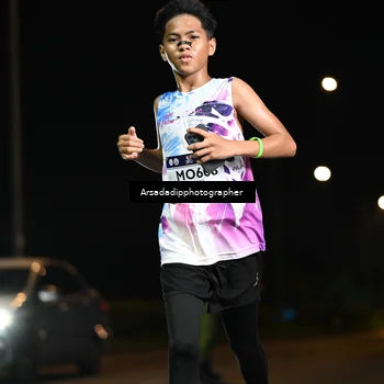 Runner Photo 7679387