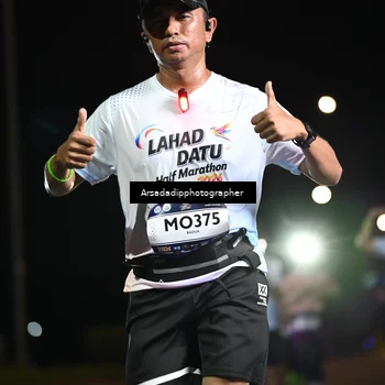 Runner Photo 7679393