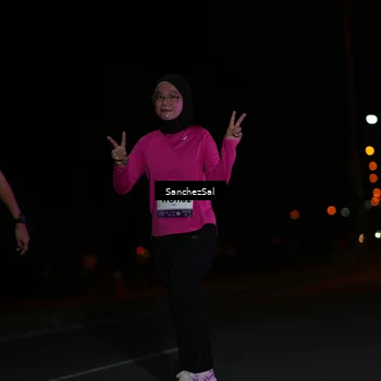 Runner Photo 7679395