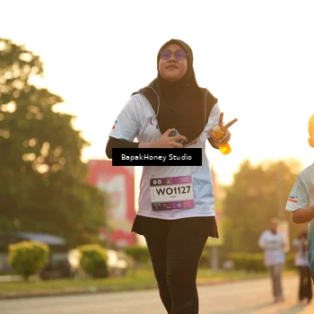 Runner Photo 7679403