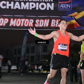 Runner Photo 7679414