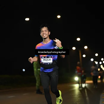 Runner Photo 7679434