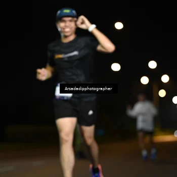 Runner Photo 7679437