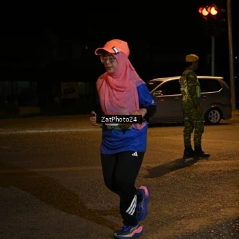 Runner Photo 7679438