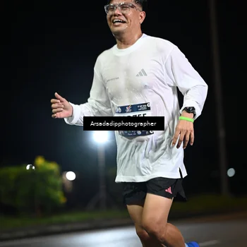 Runner Photo 7679444