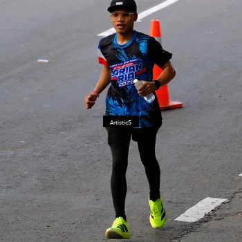 Runner Photo 7679452