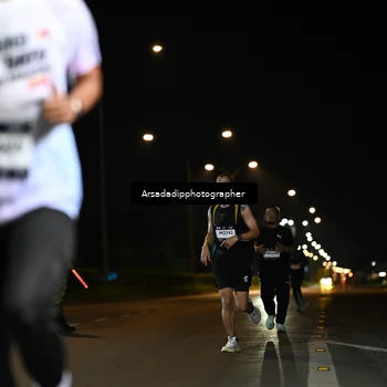 Runner Photo 7679471