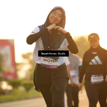 Runner Photo 7679473