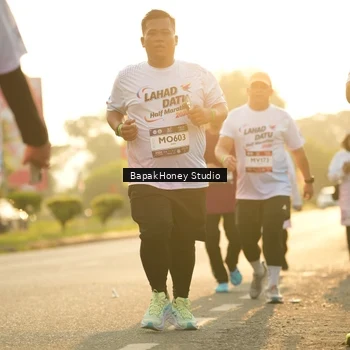 Runner Photo 7679479