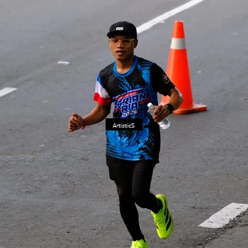 Runner Photo 7679483