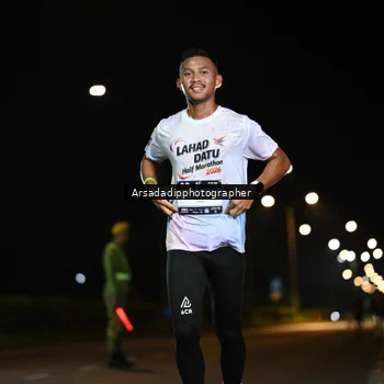 Runner Photo 7679485