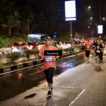 Runner Photo 7679490
