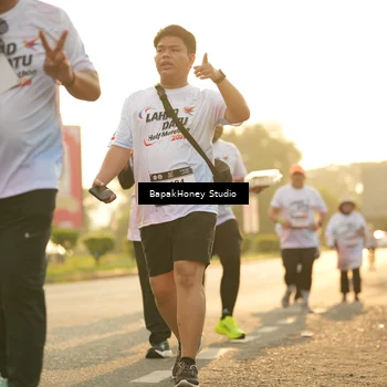 Runner Photo 7679491