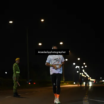 Runner Photo 7679493