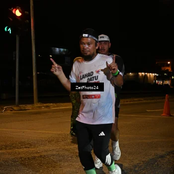 Runner Photo 7679502