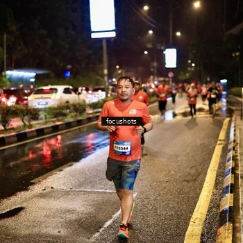 Runner Photo 7679523